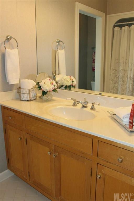 Olivers Landing - Residential