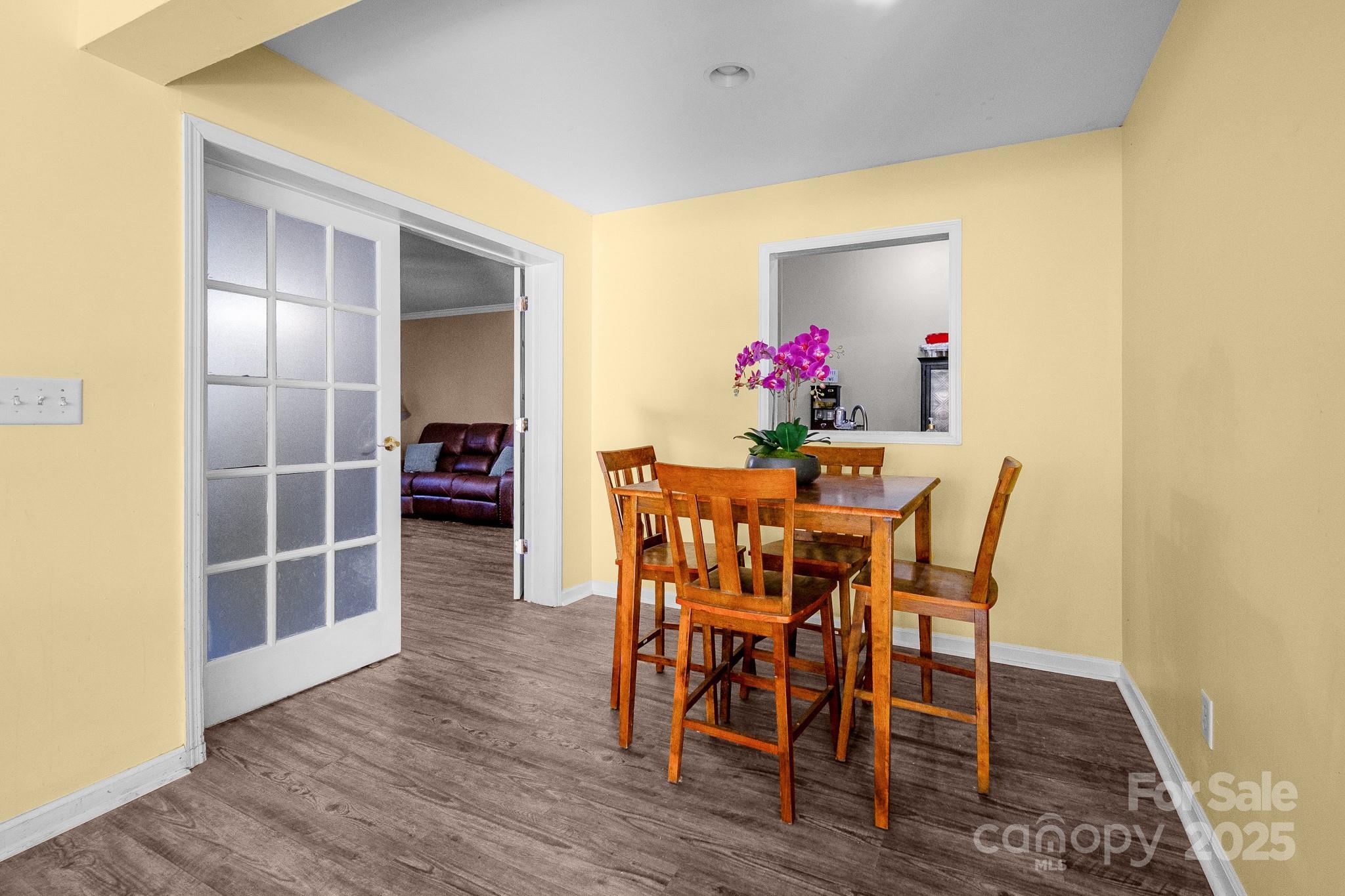 1115 Jamestowne Drive