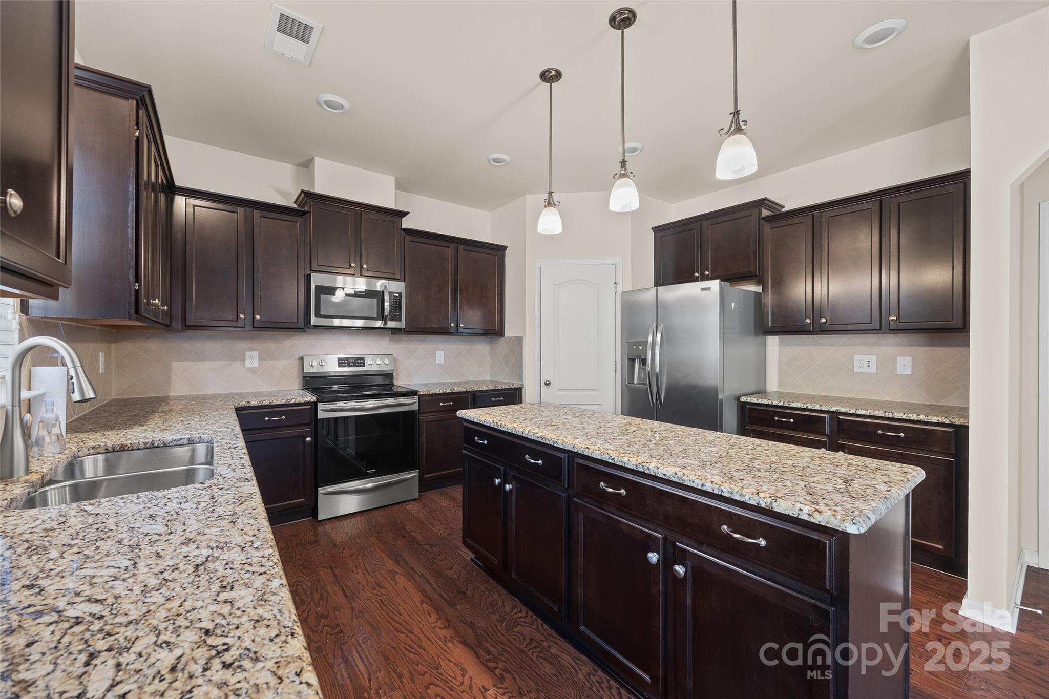 Waterside - Residential