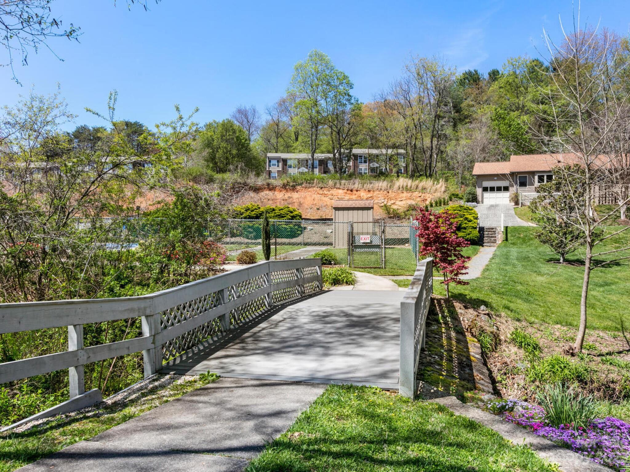 Hawthorne - Residential