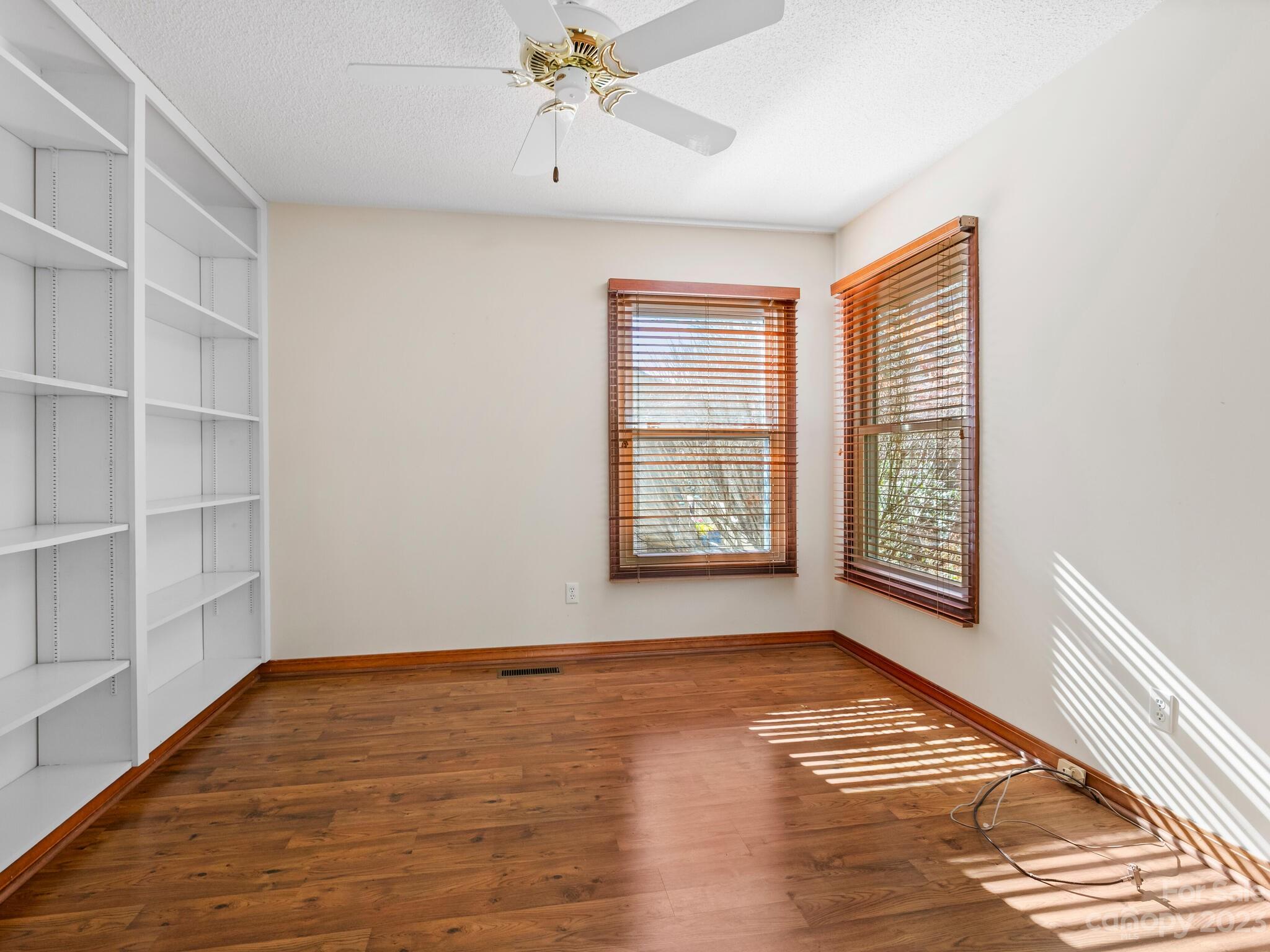 Hawthorne - Residential