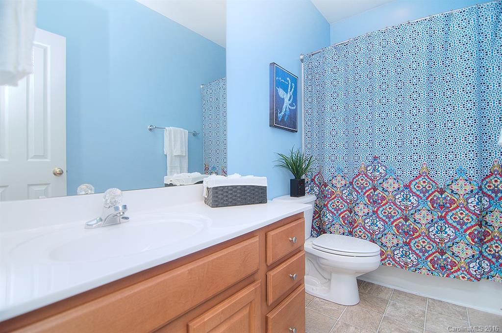 Lake Shore - Residential