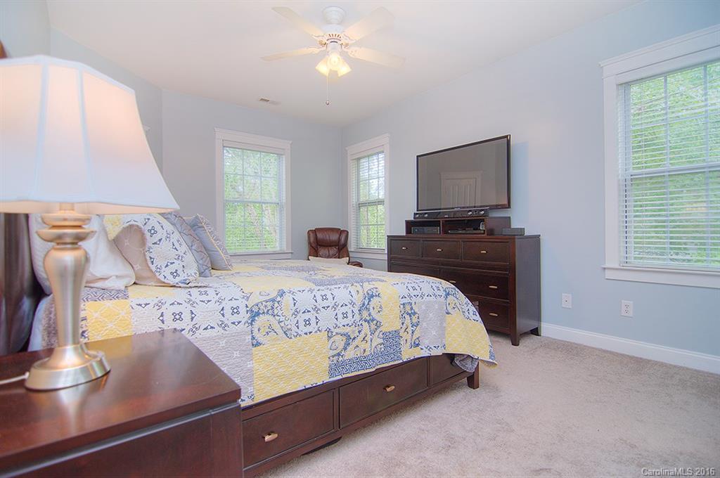 Lake Shore - Residential