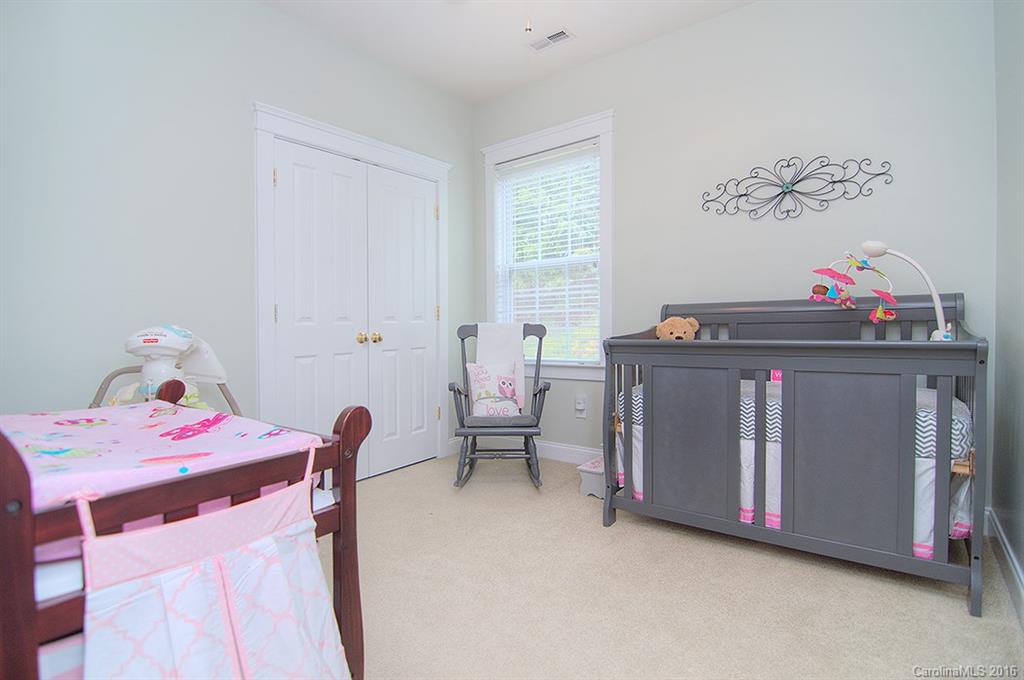 Lake Shore - Residential