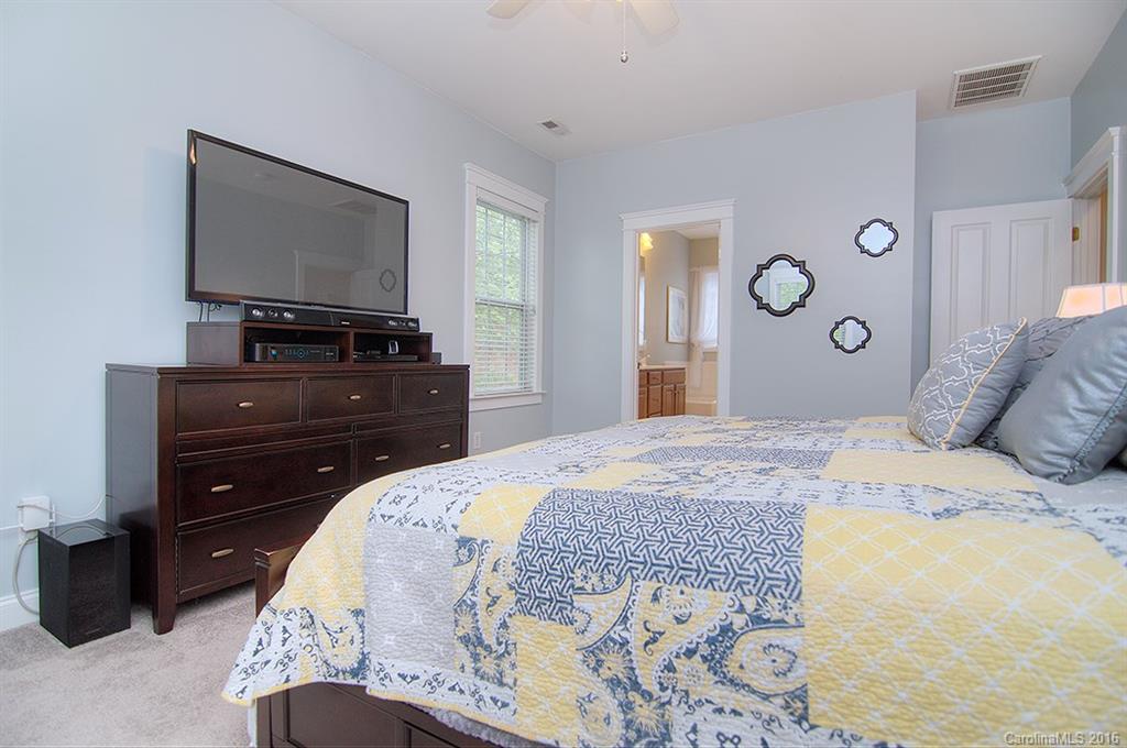 Lake Shore - Residential