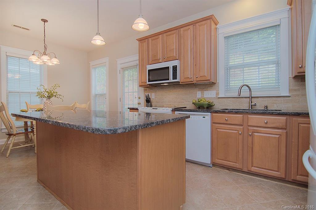 Lake Shore - Residential