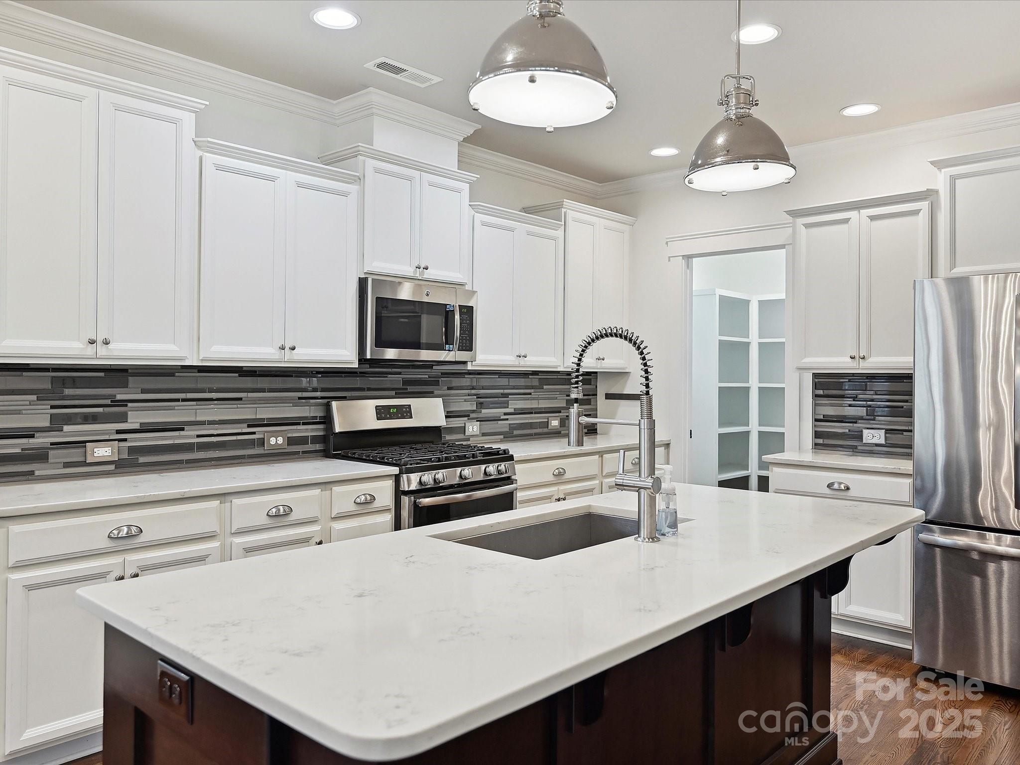 Riverwalk - Residential