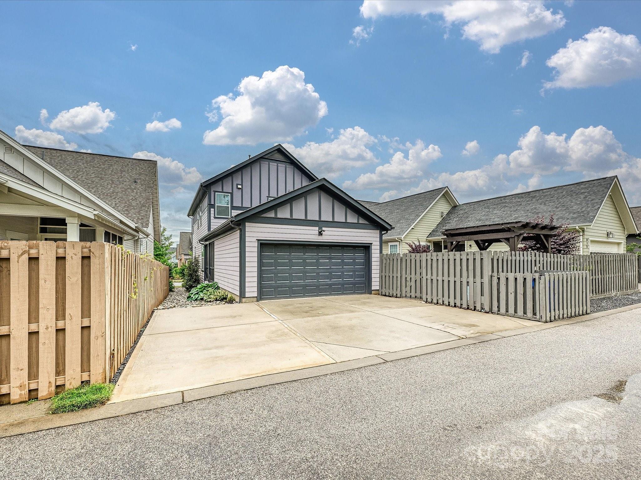 Riverwalk - Residential