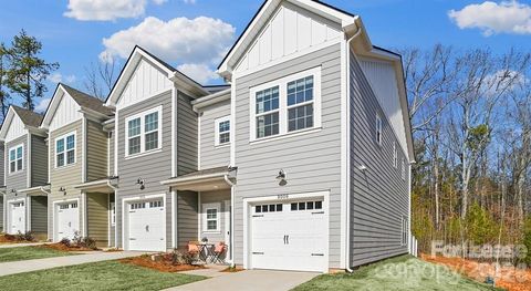 Photo of 9100 Bluedale Road #Beechwood, Charlotte, NC 28216 (MLS # 4371164)