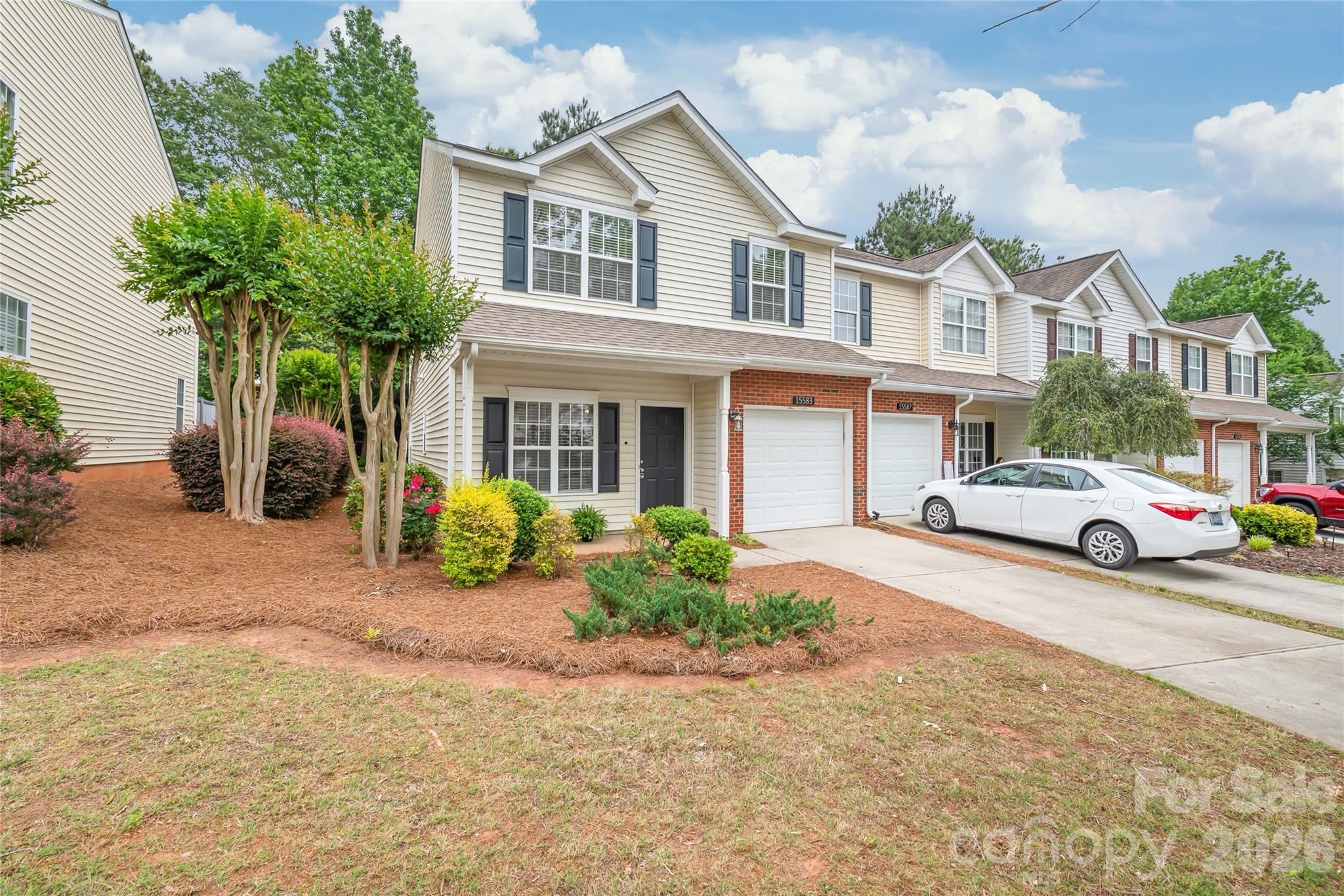 15583 Stronvar House Lane