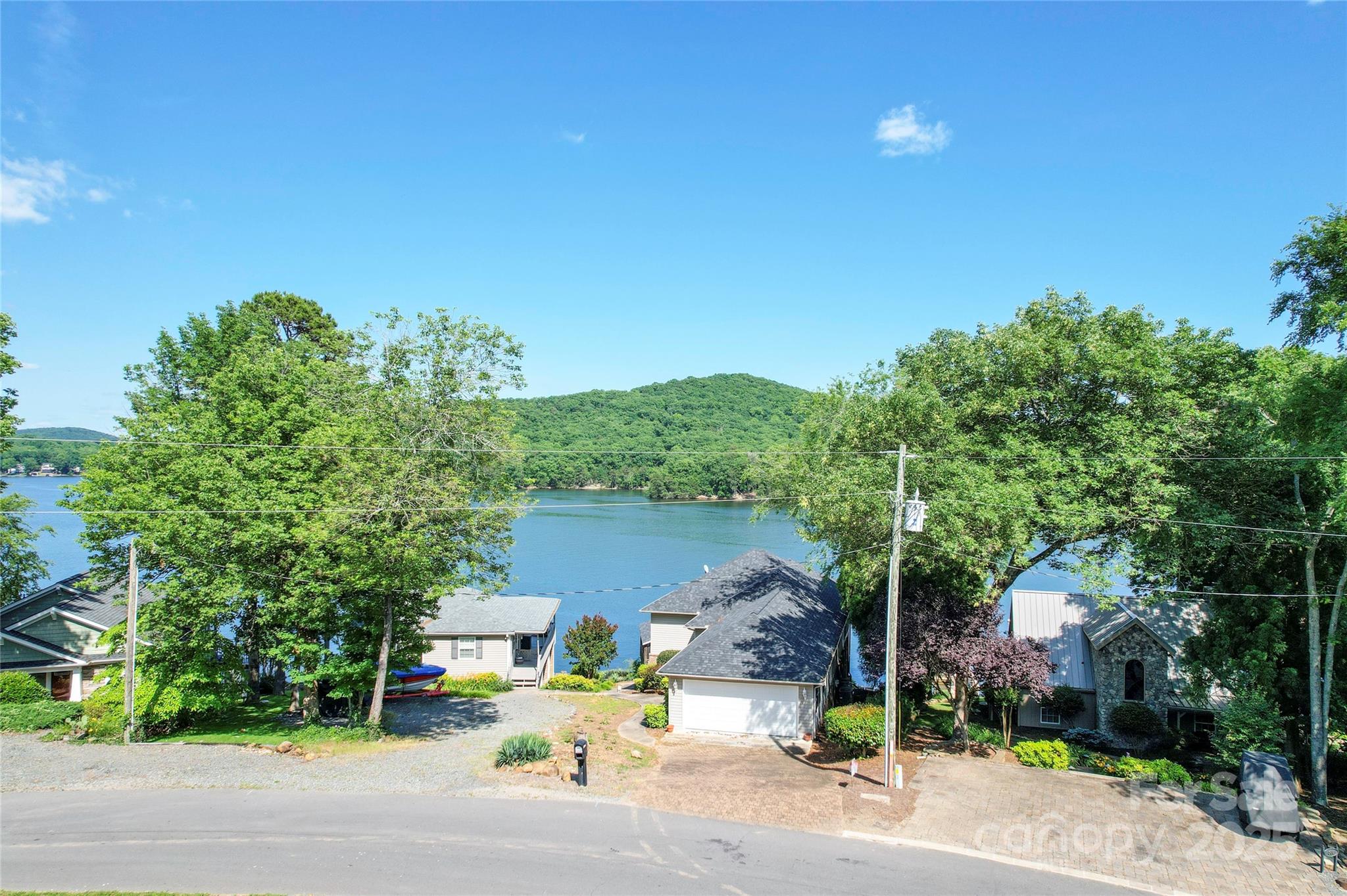 Dixie Shores - Residential