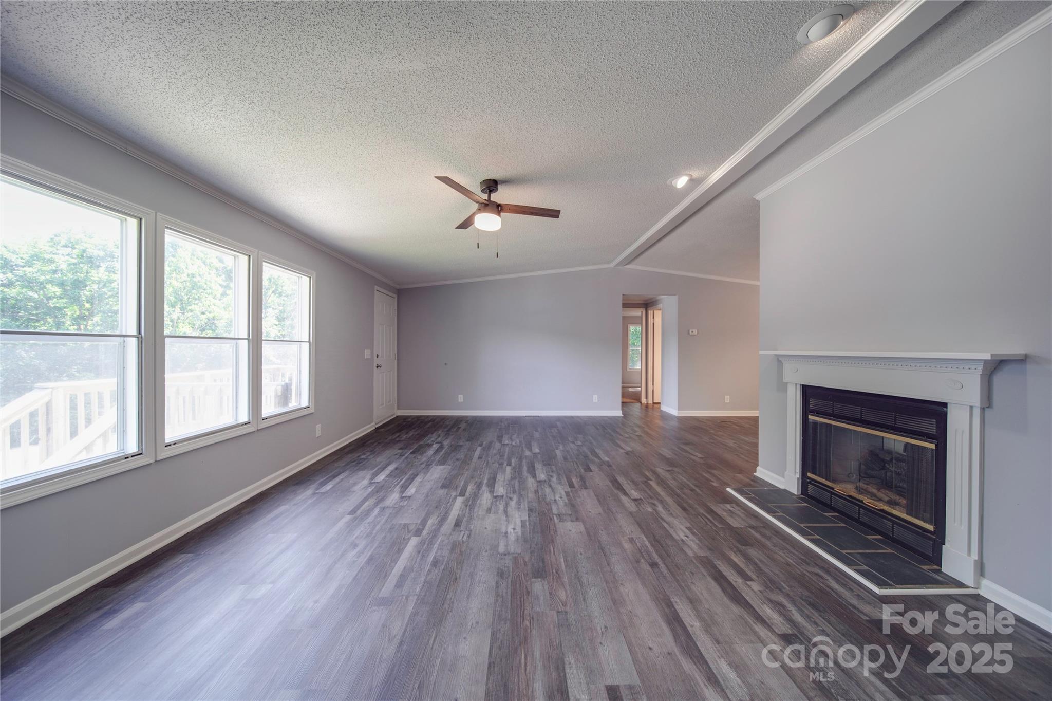 Dixie Shores - Residential