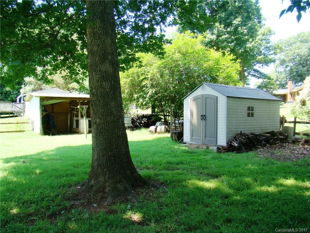 Quail Hollow - Residential