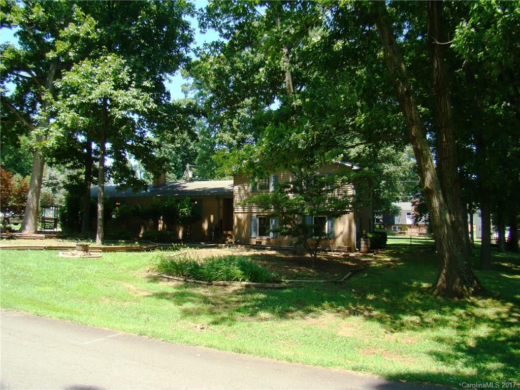 Quail Hollow - Residential