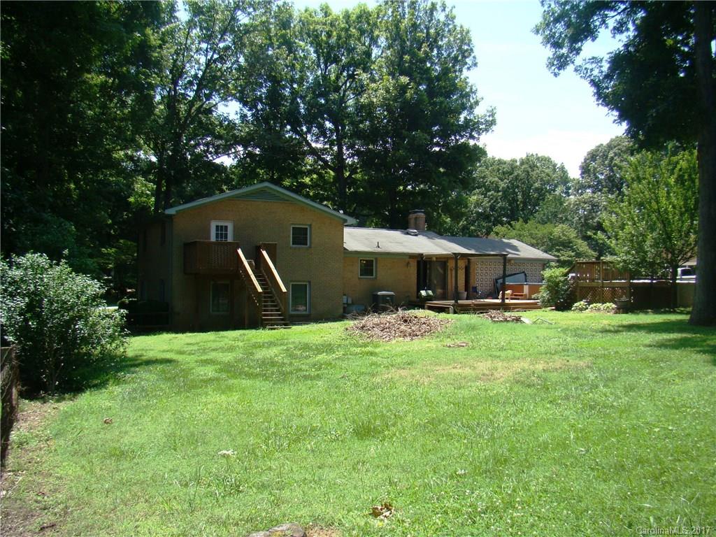 Quail Hollow - Residential