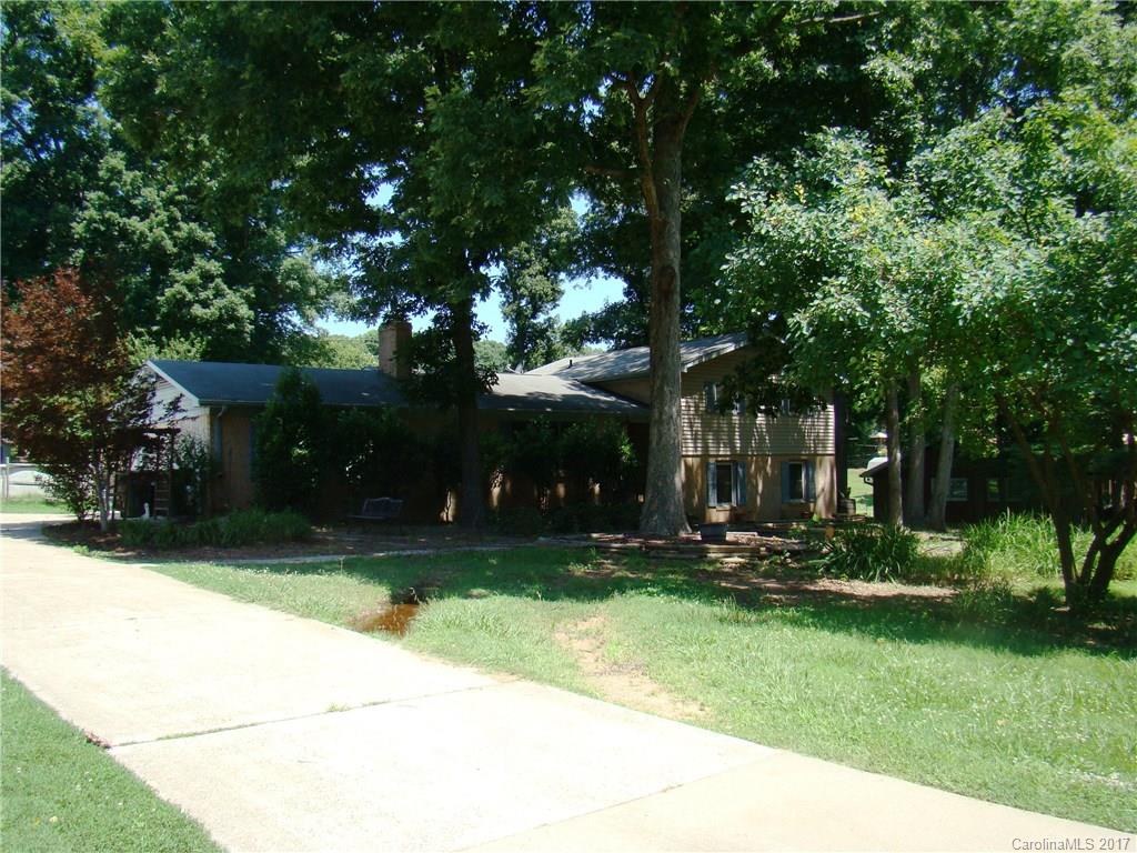 Quail Hollow - Residential