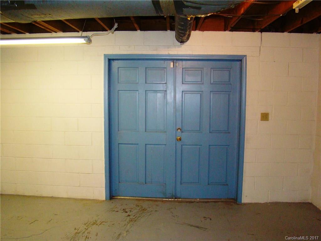 Quail Hollow - Residential