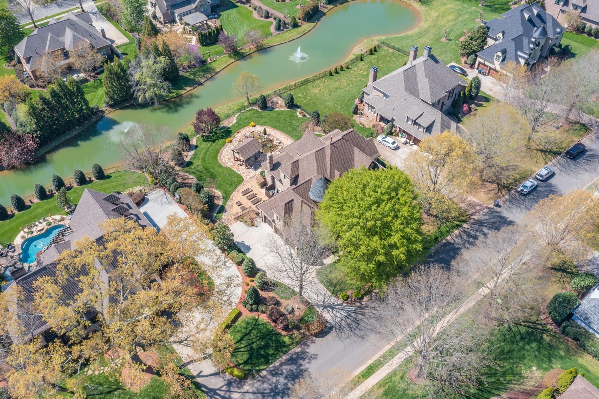 Chatelaine - Residential