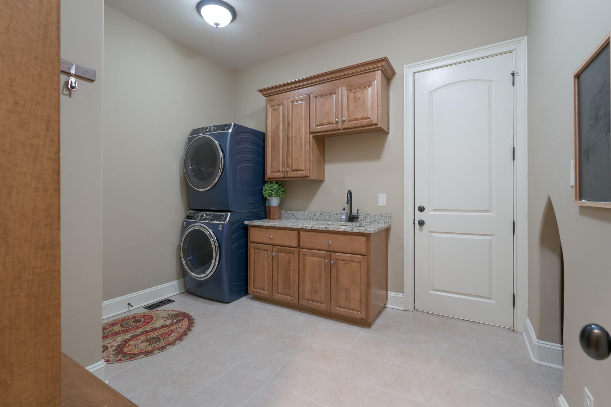 Chatelaine - Residential