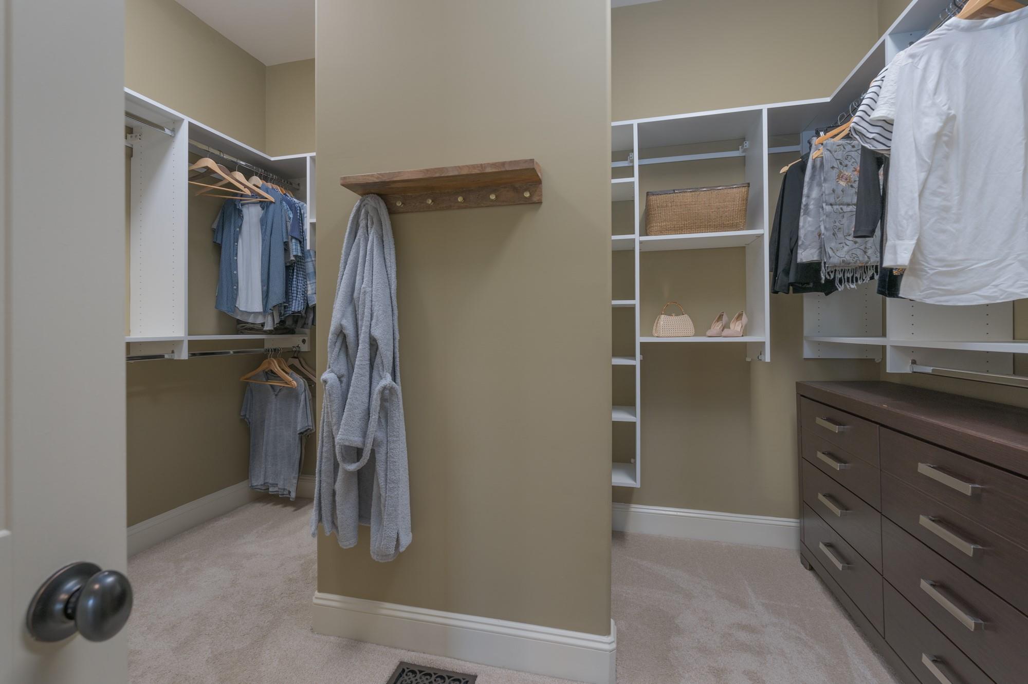 Chatelaine - Residential