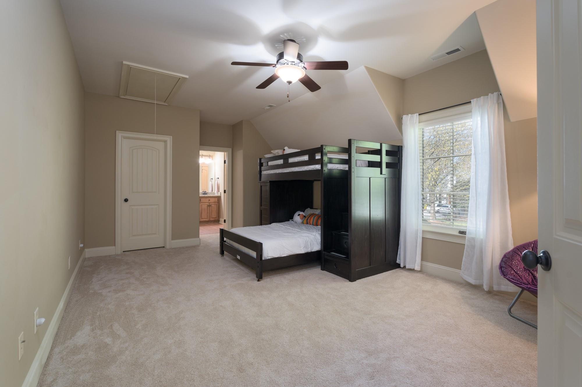 Chatelaine - Residential