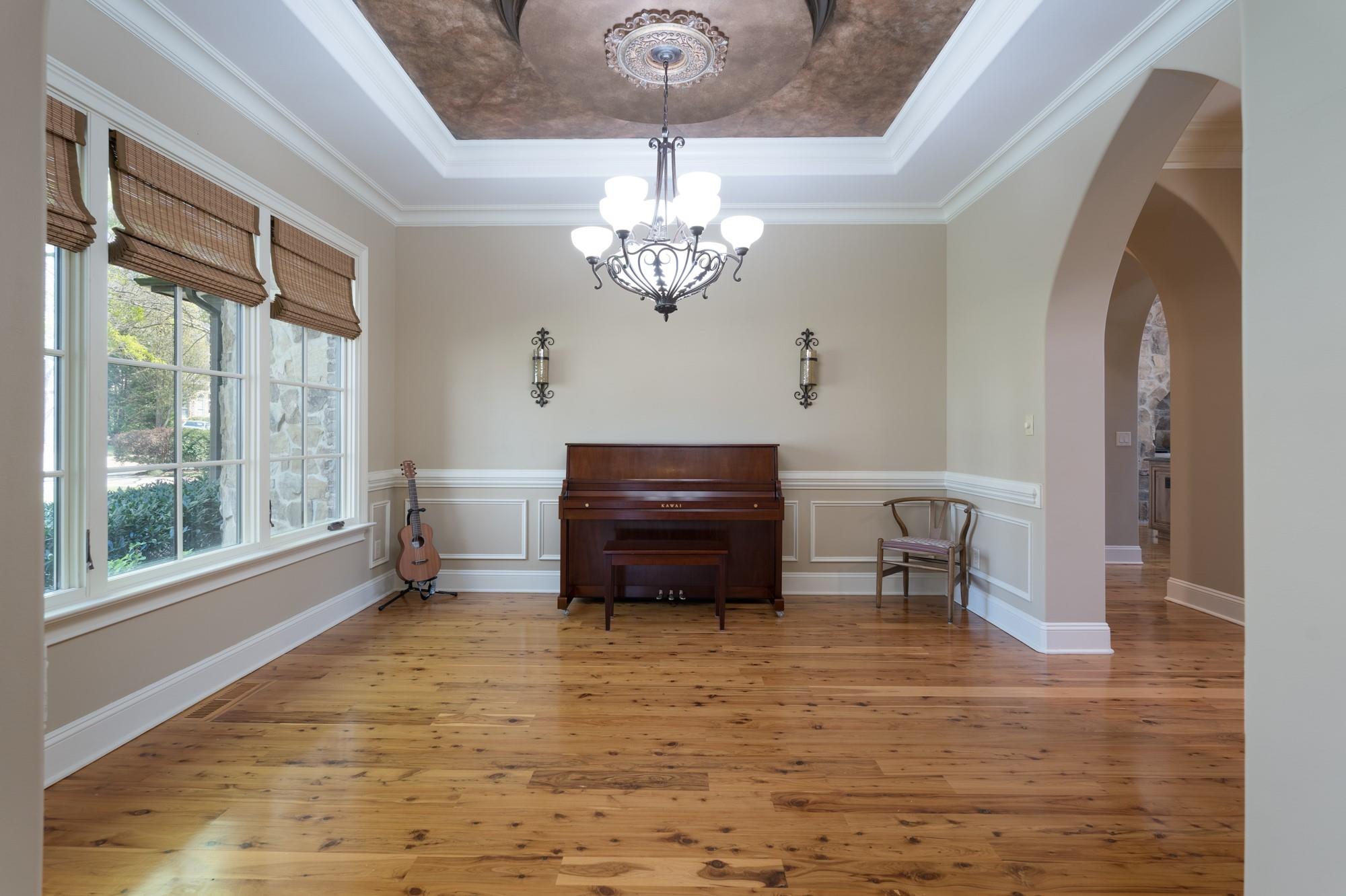 Chatelaine - Residential