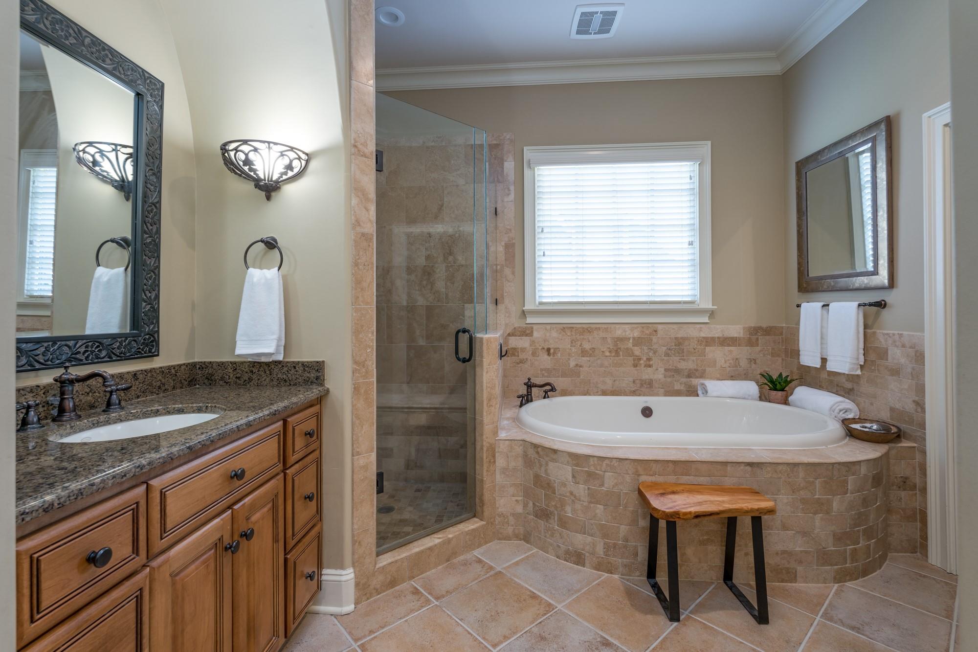 Chatelaine - Residential