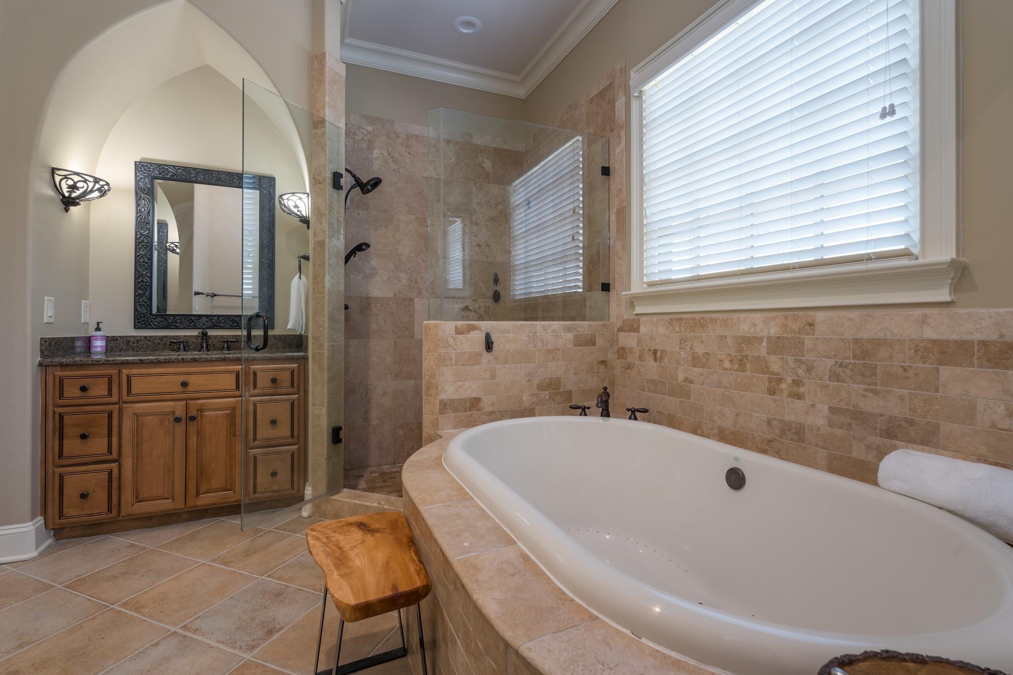 Chatelaine - Residential