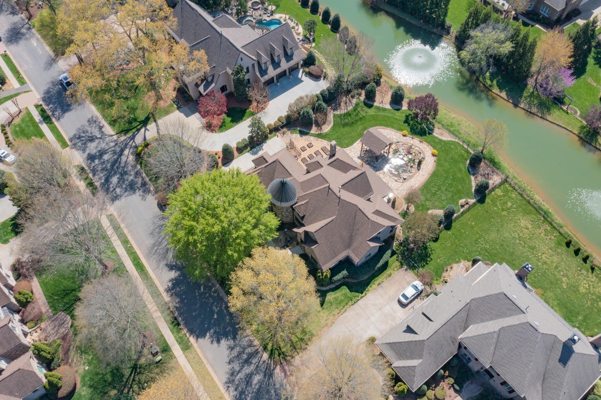 Chatelaine - Residential