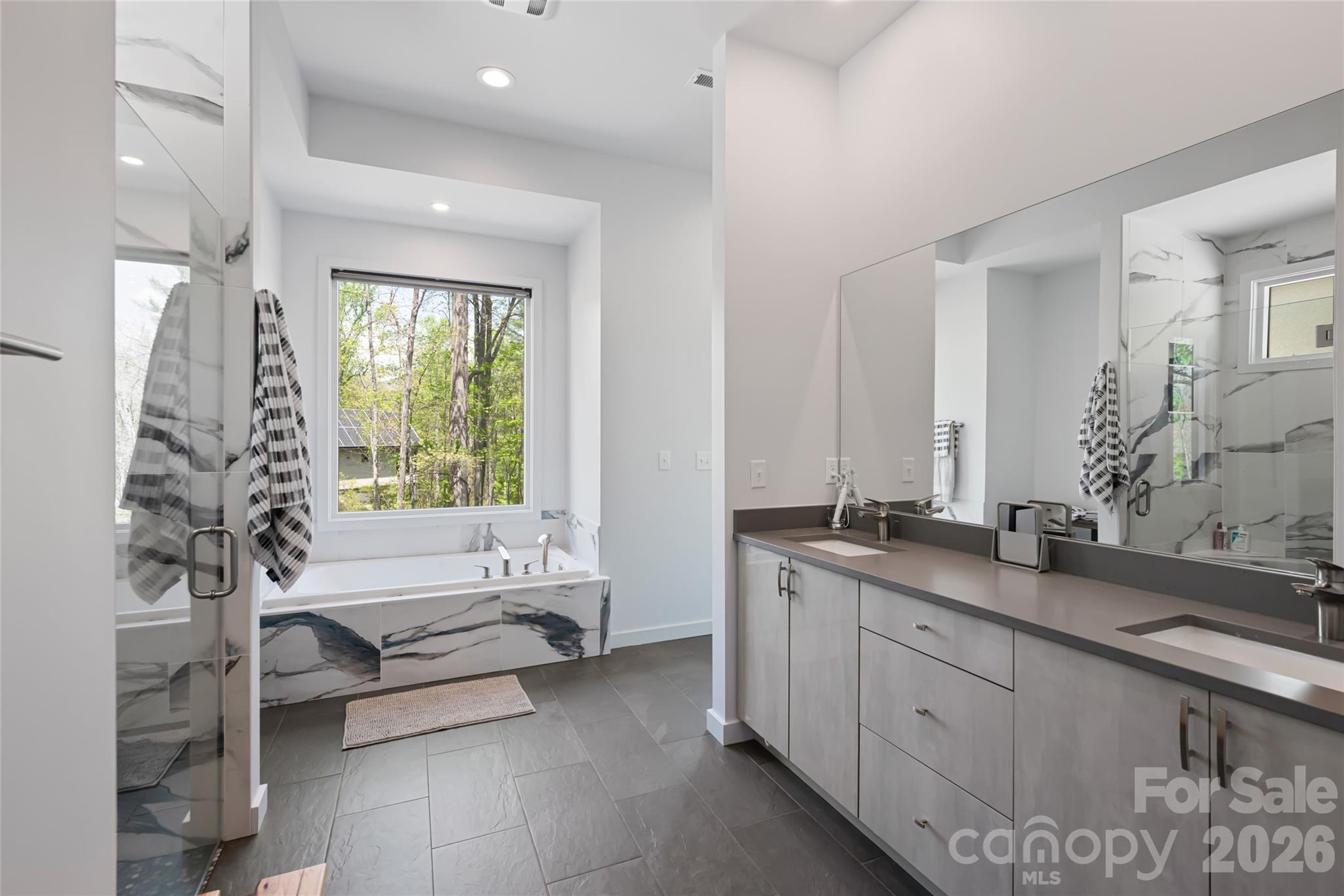 Sovereign Oaks - Residential