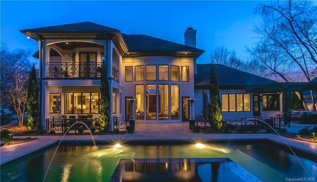 The Peninsula - Residential