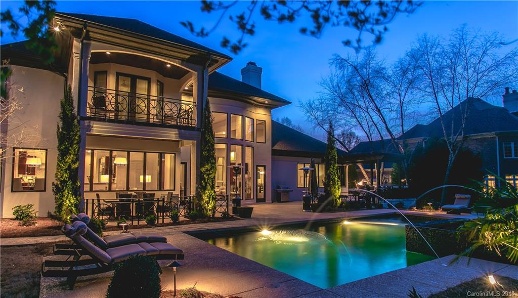 The Peninsula - Residential