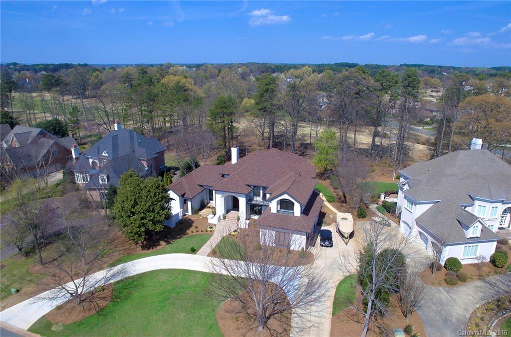 The Peninsula - Residential