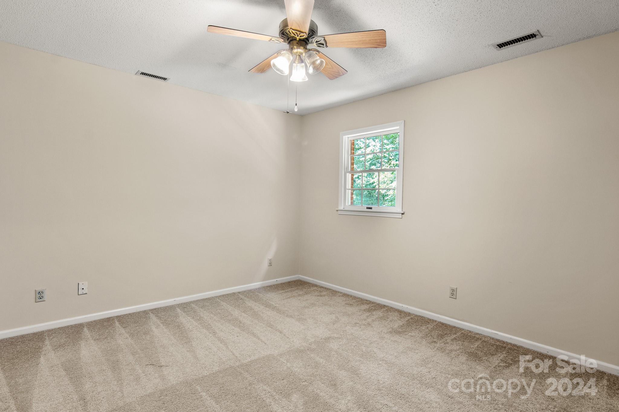 Country Club Gardens - Residential