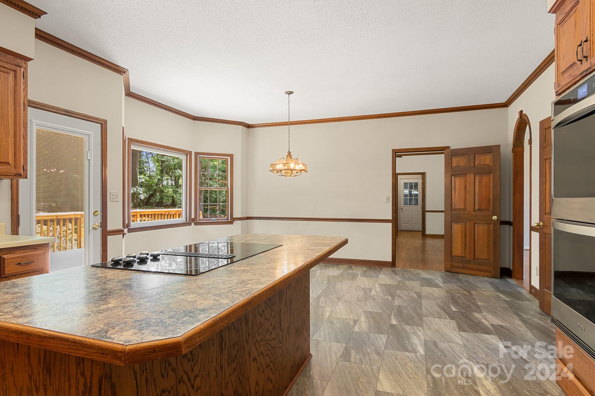 Country Club Gardens - Residential
