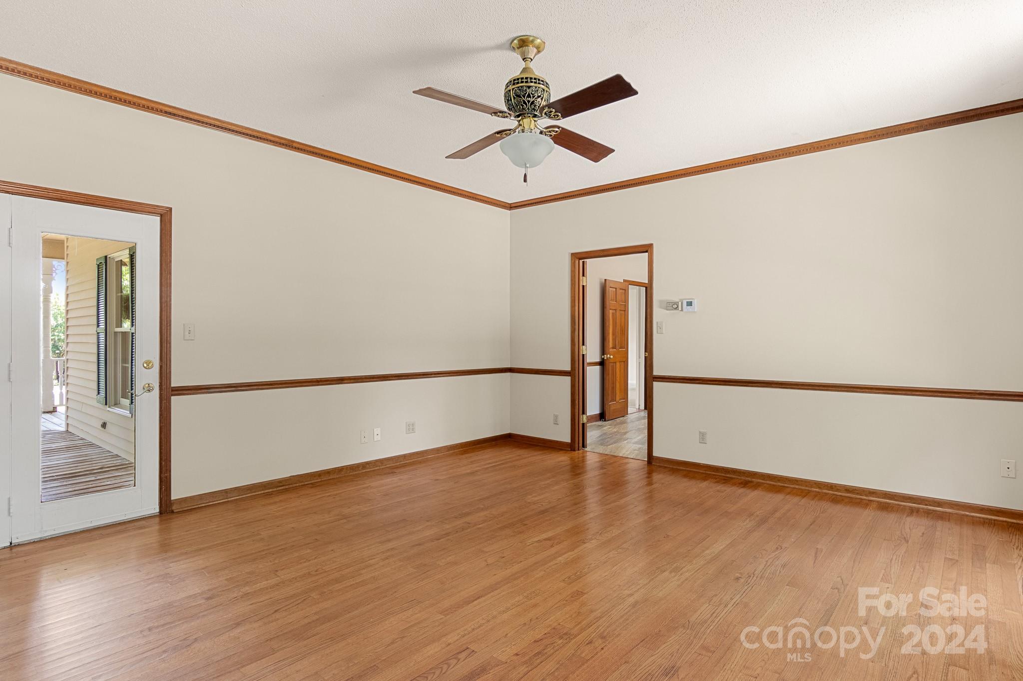 Country Club Gardens - Residential