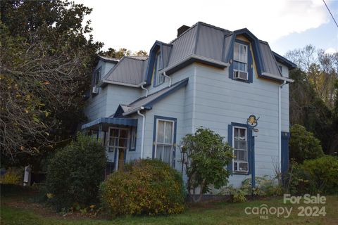 A home in Old Fort