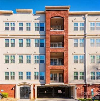511 QUEENS RD # 2-305, CHARLOTTE, NC 28207 - Image f4ebefa0dc889ab982f12e22a572fcc1/3234217610