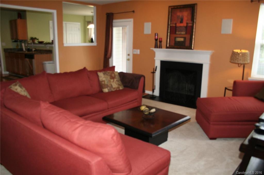 Sunset On Linda Vista - Residential