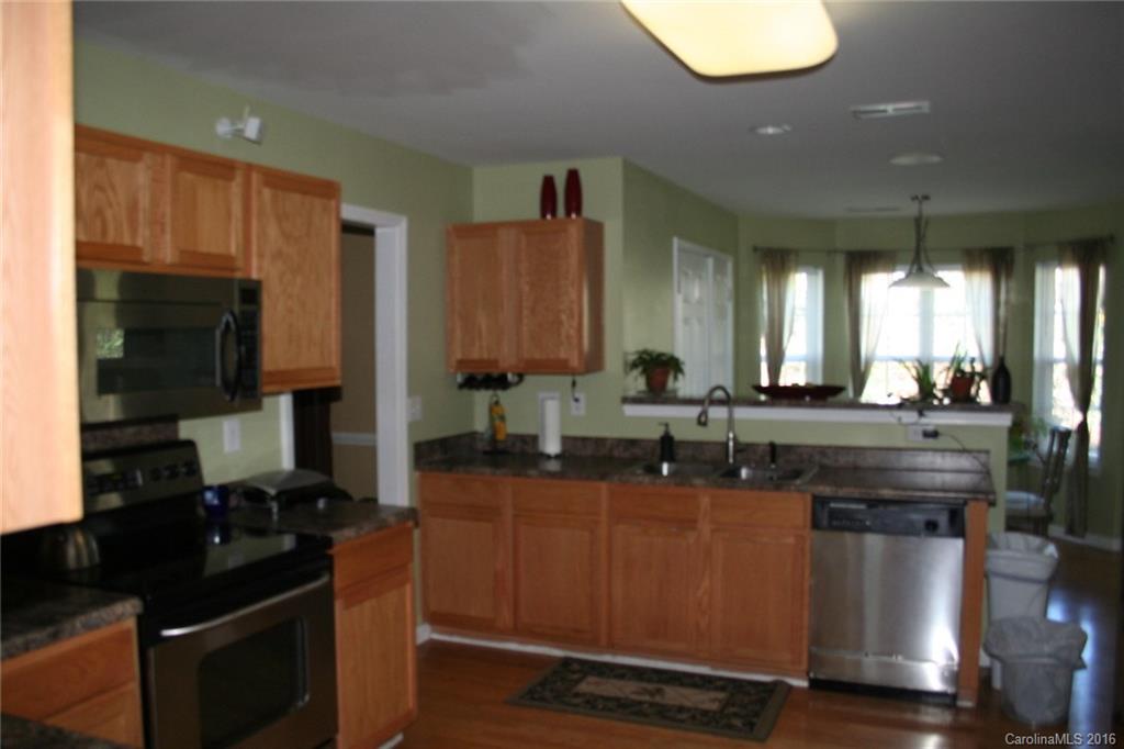 Sunset On Linda Vista - Residential