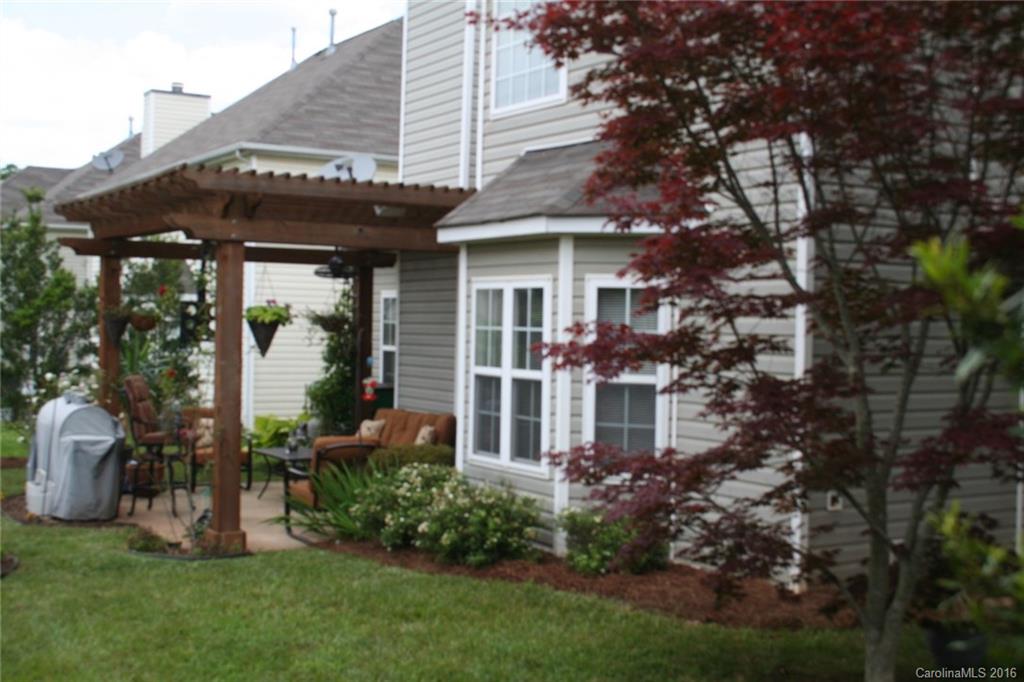 Sunset On Linda Vista - Residential