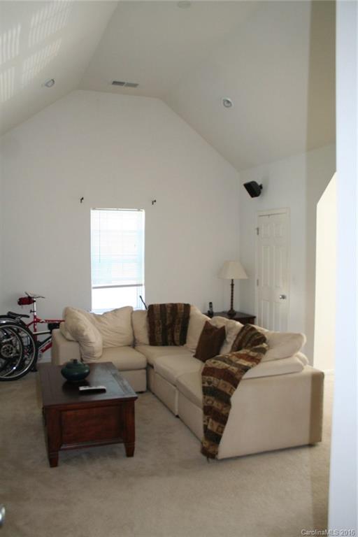 Sunset On Linda Vista - Residential