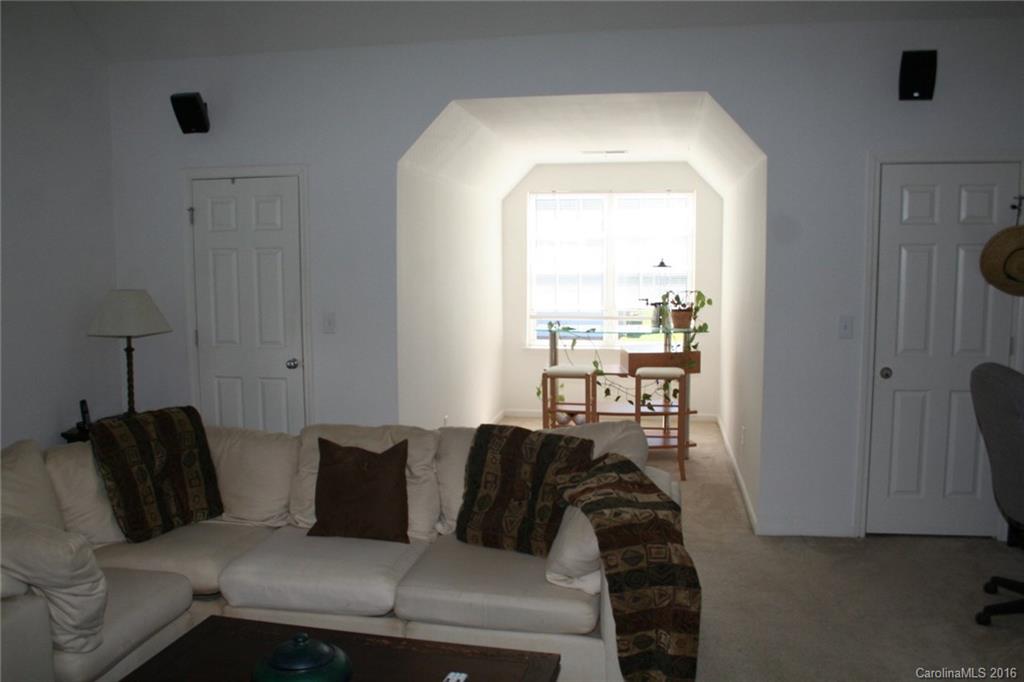 Sunset On Linda Vista - Residential