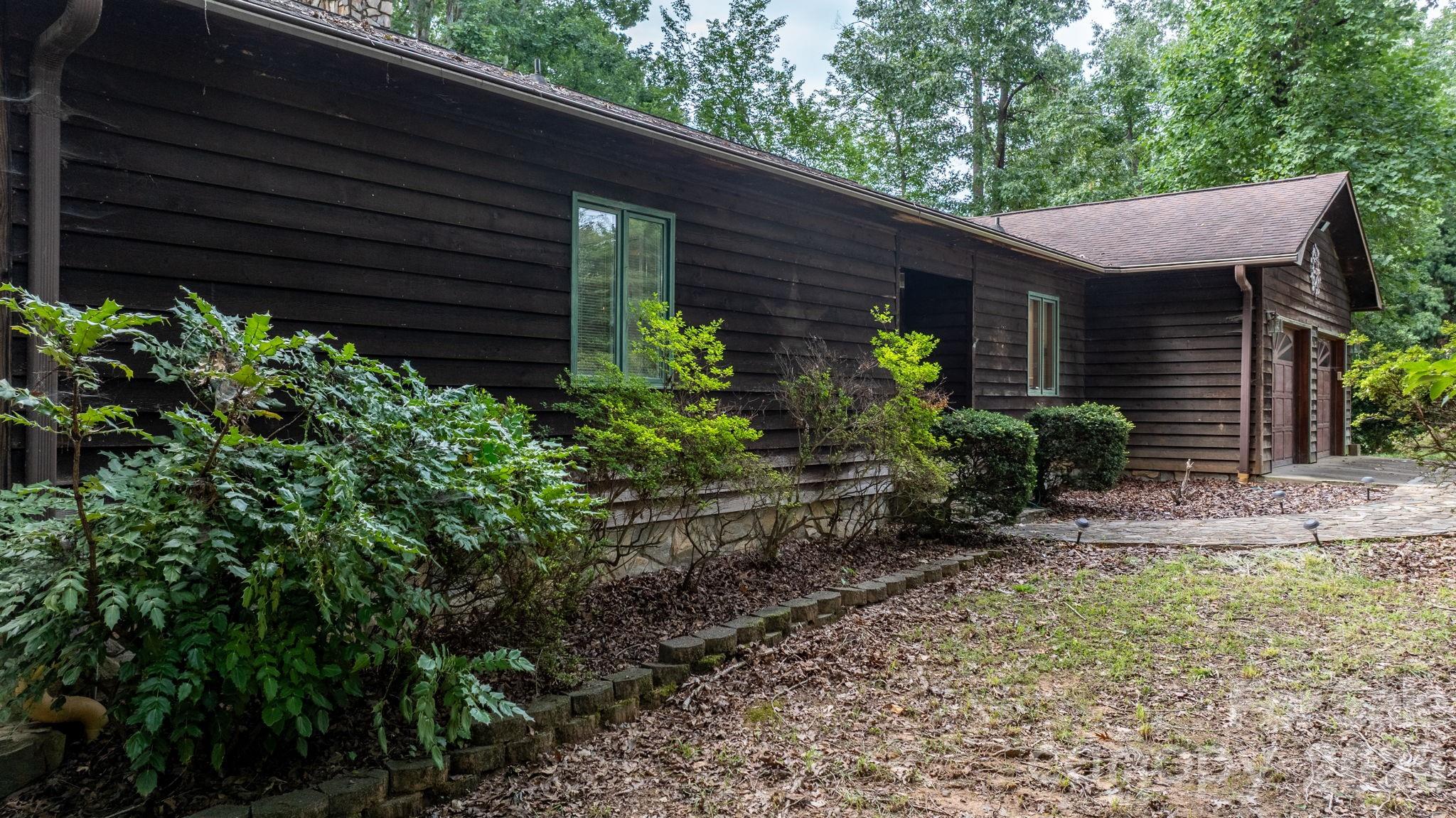 139 Windwood Lane