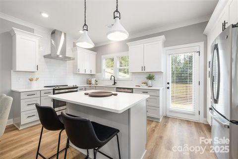 2003 Ashley Road B Charlotte NC 28208