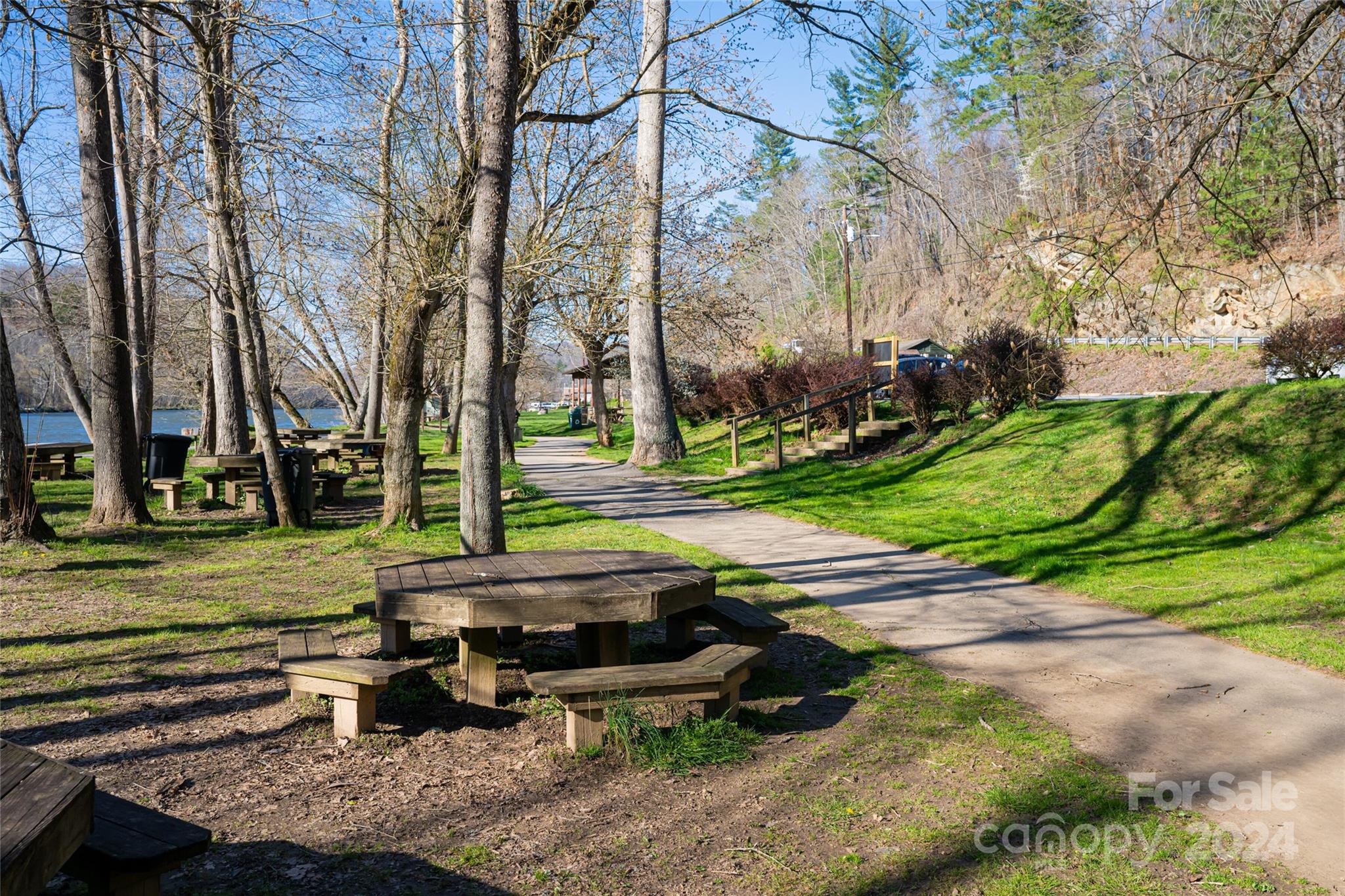 River Walk - Residential