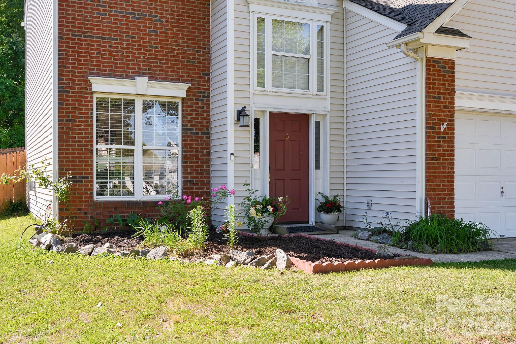 2926 Crawford Brook Lane