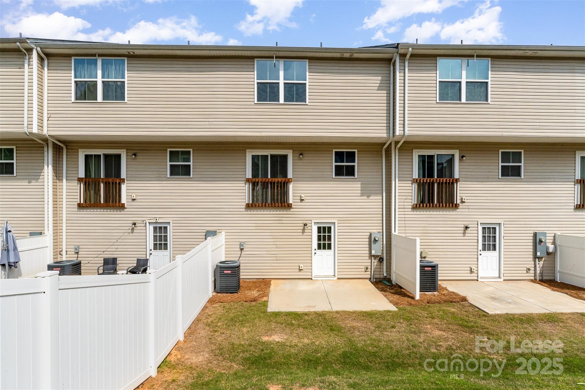 North End Commons - Residential Lease