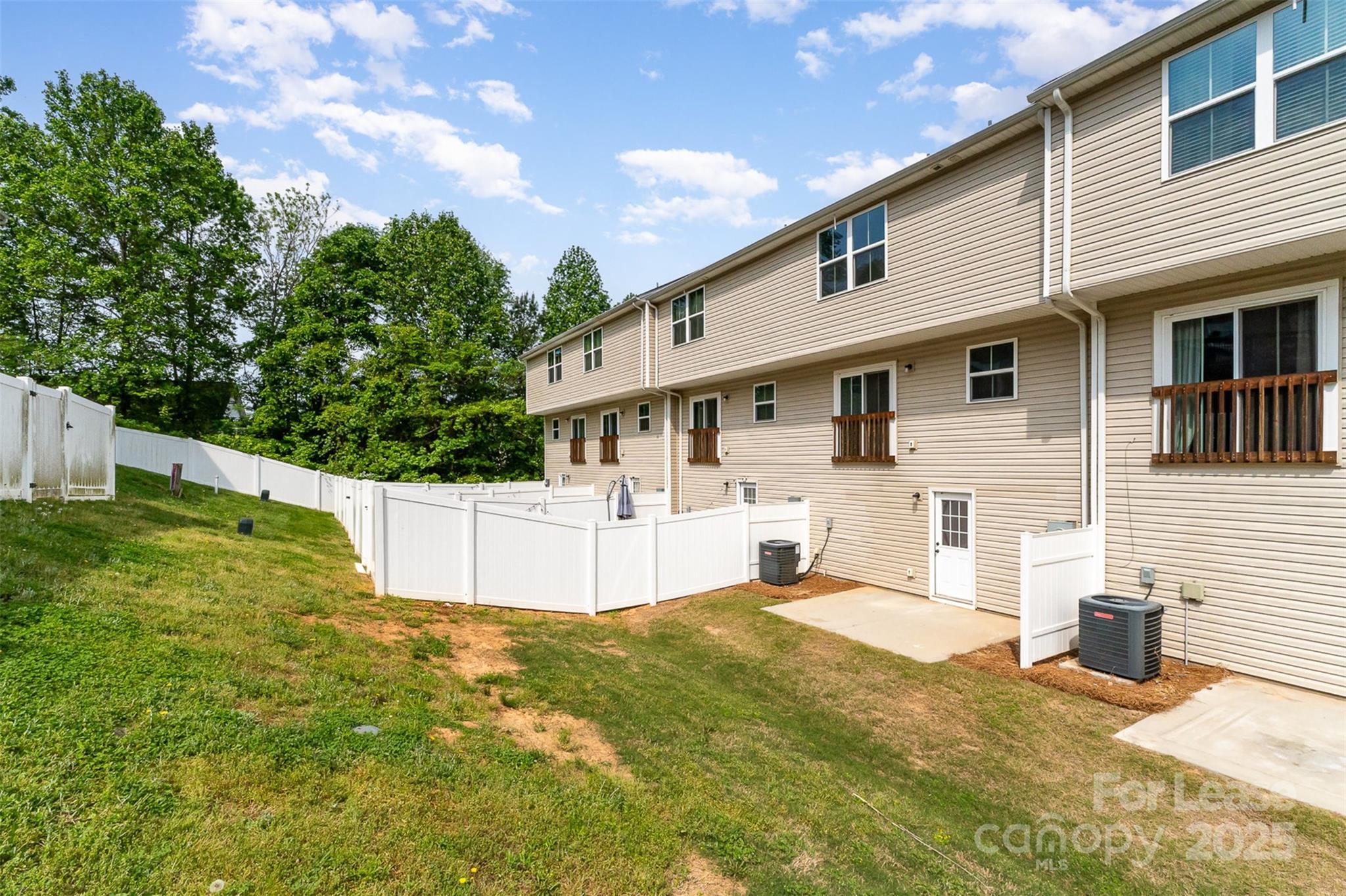 North End Commons - Residential Lease