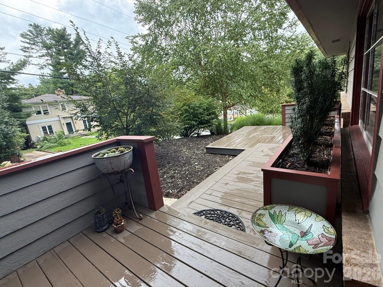 30 Maney Avenue
